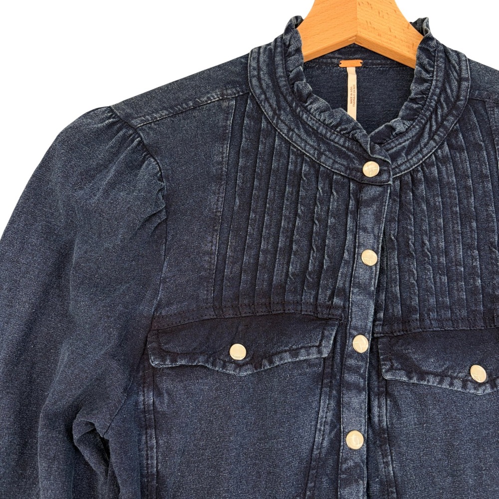 Free People Victorian Pintuck Denim Top Dark Wash Ruffle Collar Medium Western